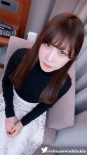 清新小仙女 纯欲白丝JK乖巧萝莉妹子又纯又欲，极品蜜桃小丰臀主动骑乘，外表清纯靓丽床上风骚的小骚货